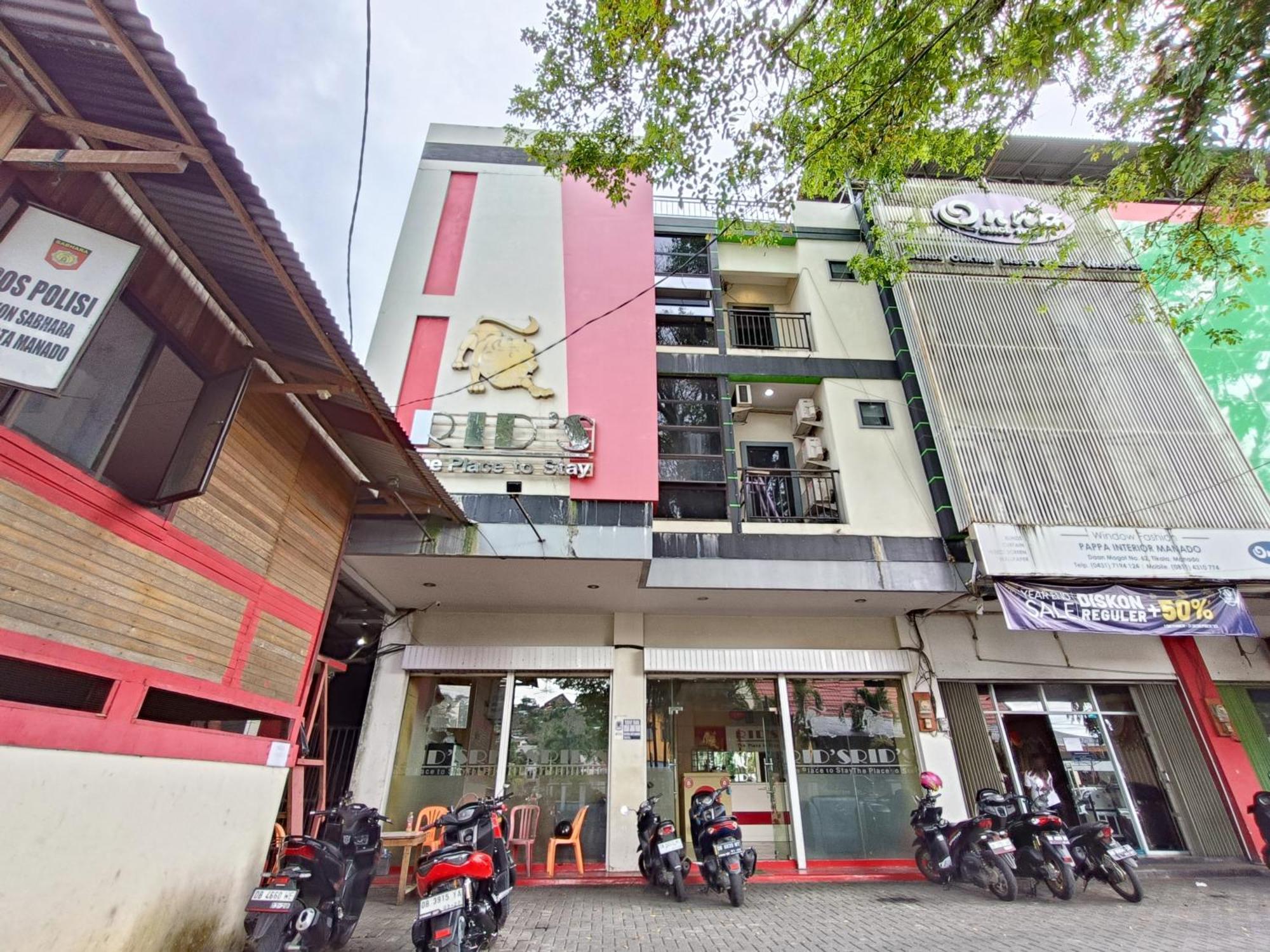 Hotel O Makassar Near Gereja Advent Tikala Baru Formerly Rid'S Hotel Манадо Екстериор снимка